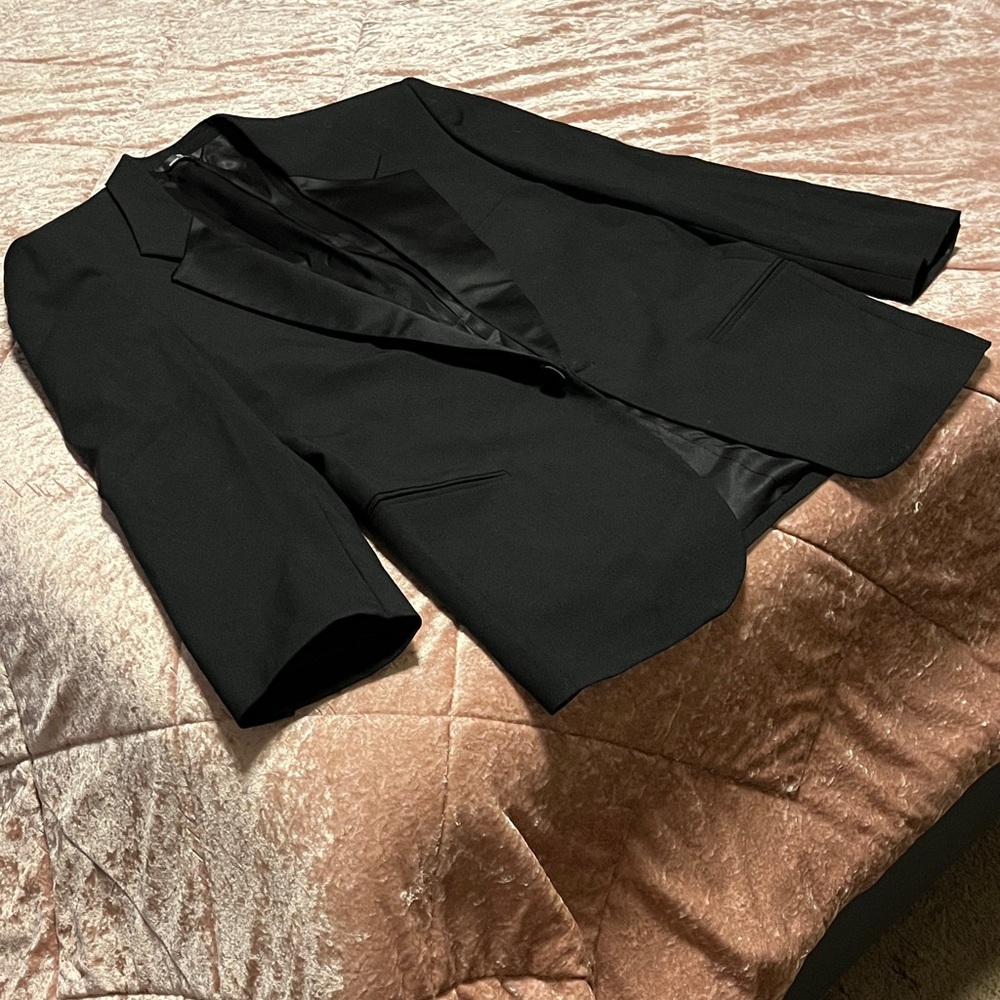Perry Ellis Black Tuxedo Jacket